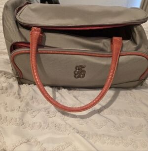 TOMMY BAHAMA Gray Travel Tote with Coral Trim and Handles